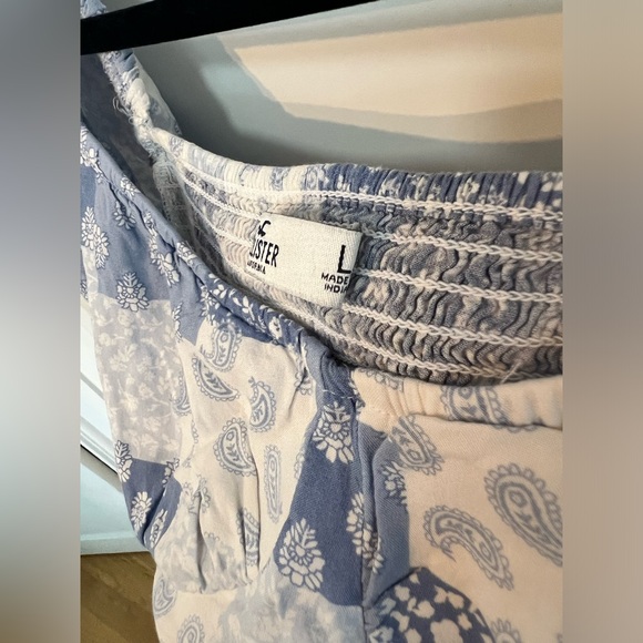 Hollister Co. Blue Paisley patchwork puff sleeve corset crop top Size Large - Picture 4 of 4